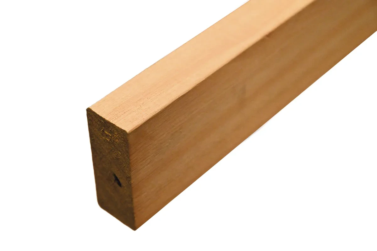 STUDS EUCALITPO 36.5x89mm 2.45 m