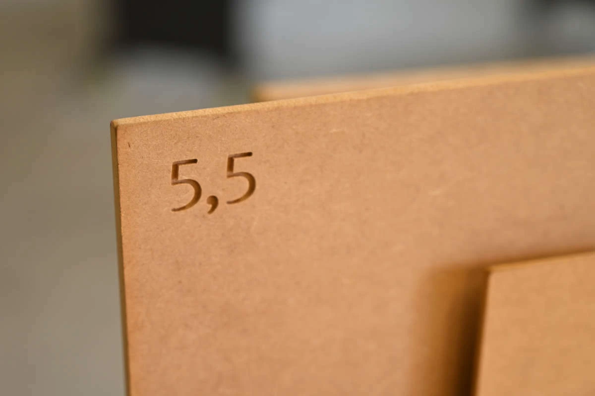 MDF STD 5.5mm 2.60×1.83m