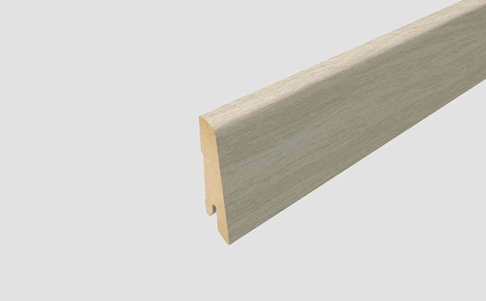 ZOCALO EGGER (L245) ROBLE ALBERTA POLAR 2400x60x17mm