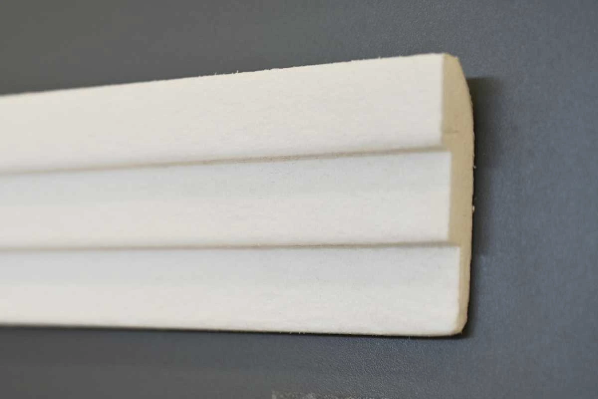 MOLDURA POLIESTIRENO RECTA 0.60 x 0.20 x 2 mts