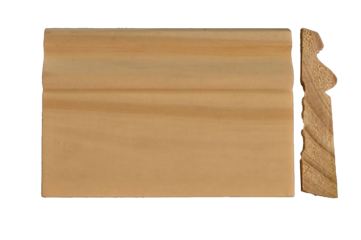 ZOCALO PINO 0.14×0.69×3.05M.