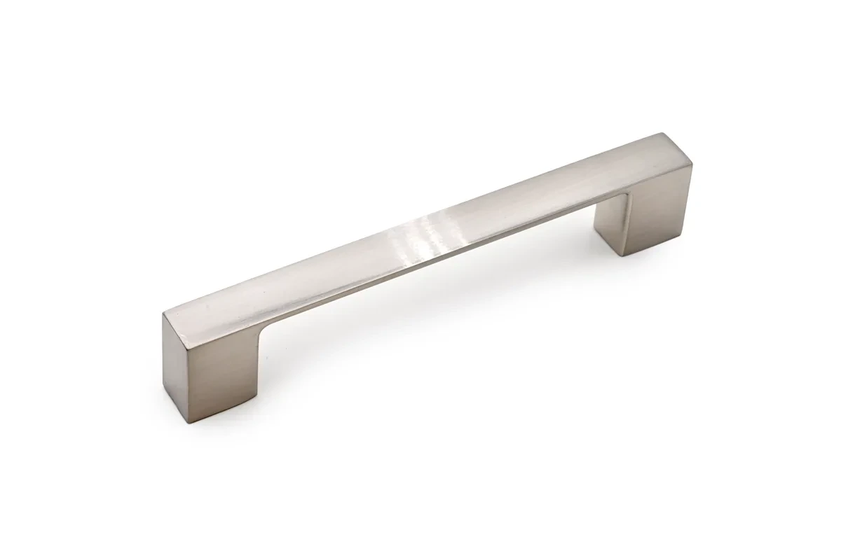TIRADOR DE 10 X 96MM