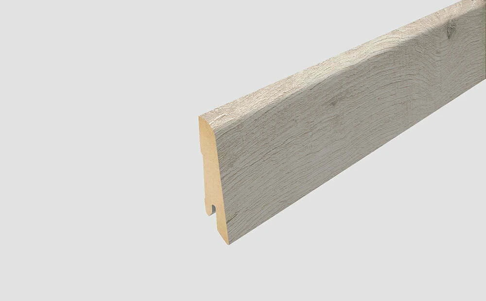 ZOCALO EGGER (L494) ROBLE CORTON BLANCO 2400x60x17mm