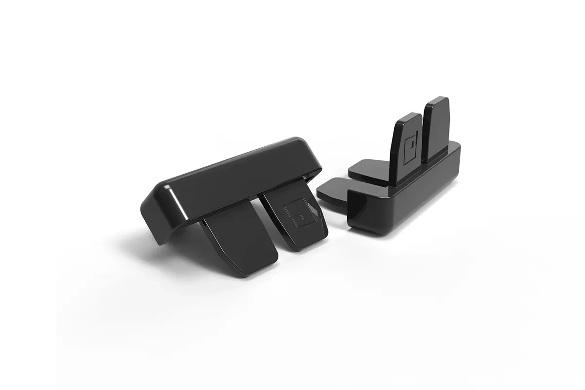 TERMINAL NEGRO DE TAPACANTO PARA PLACA 18mm