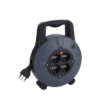 Carrete domestico c/ficha 3 en linea 5mts 4 tomas schuko