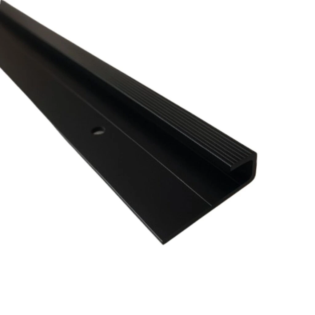 Transicion Point para pisos Vinilicos Negro Mate HM-FR-18