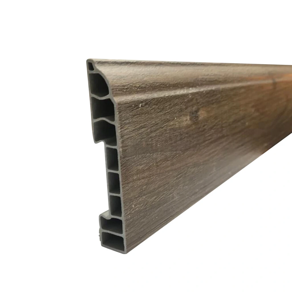 Zocalo de PVC 15mm X 80mm X 2,40 Mts Marron 6045