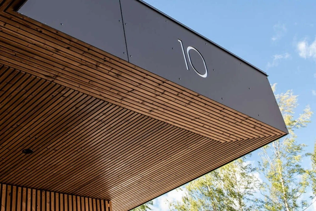 Revestimiento de Pino Finlandes Triple Shadow THERMOWOOD-D