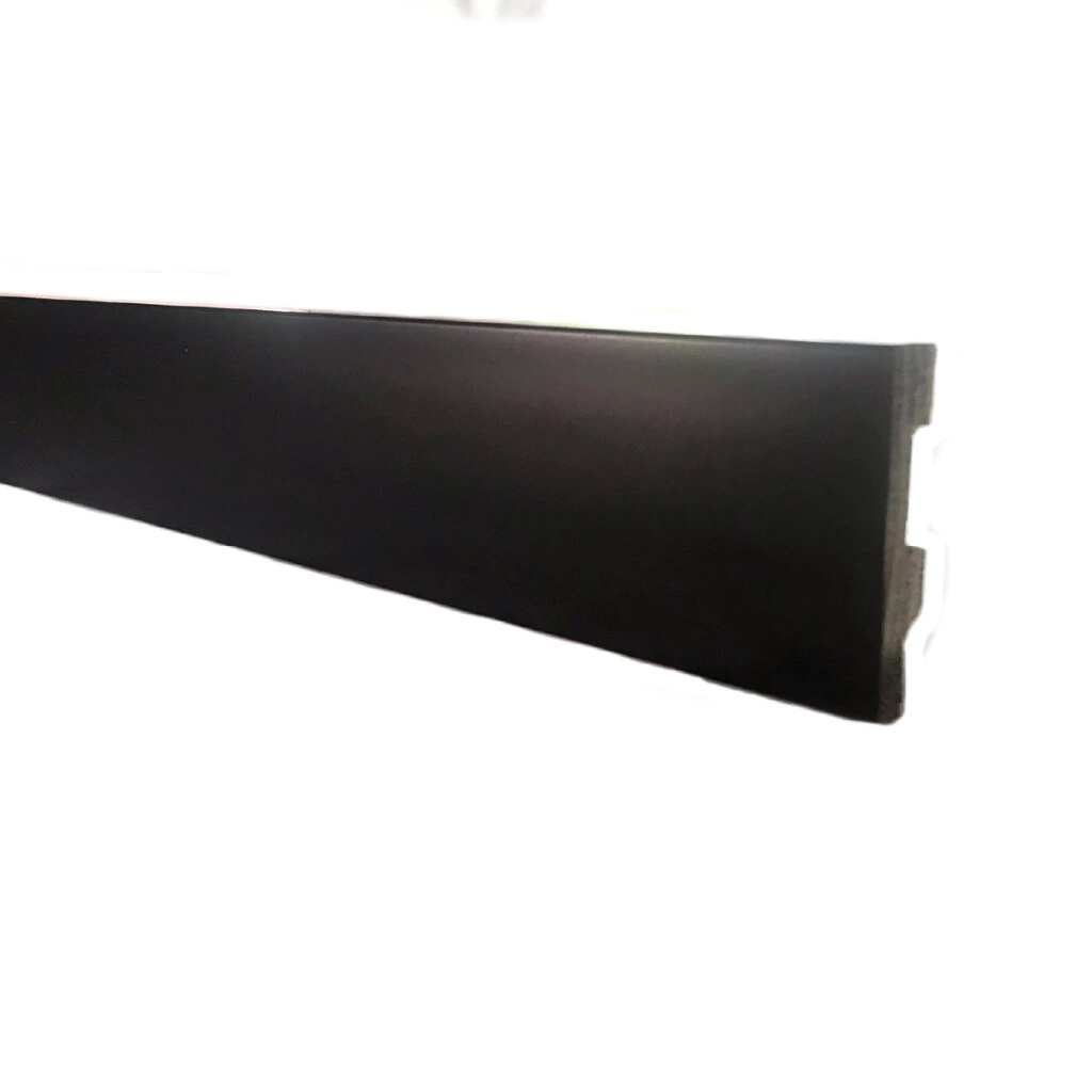 Zocalo De EPS 15mm X 70mm X 2,4 Mts Negro Liso