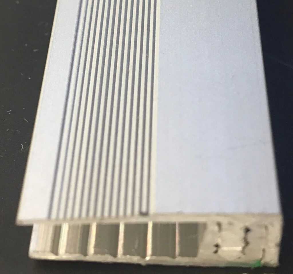 PISO PARED ALUMINIO NP - PERFIL PISO PARED ALUMINIO NATURAL NP1257PP (UNIDAD)