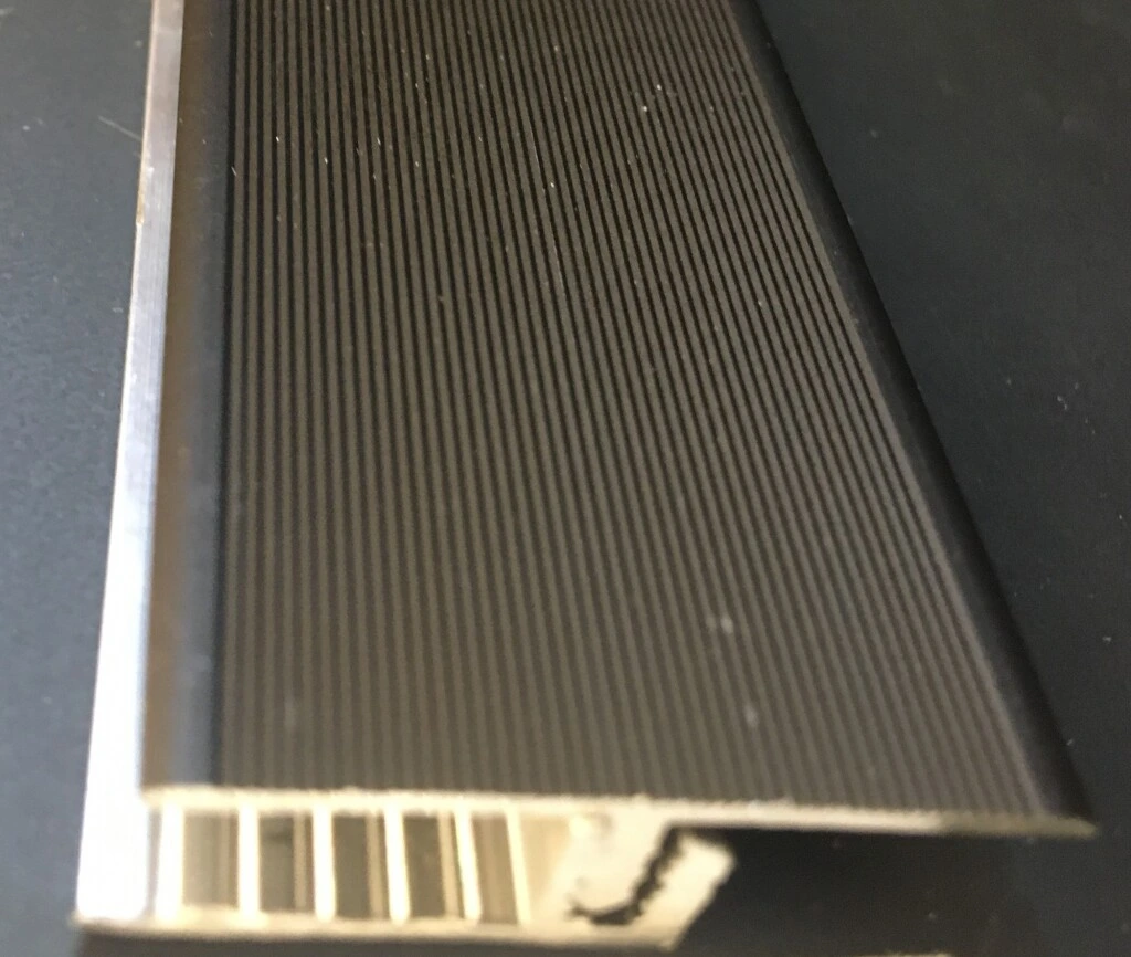 TRANSICION ALUMINIO NP - PERFIL TRANSICION ALUMINIO HUMO NP1257MN (UNIDAD)