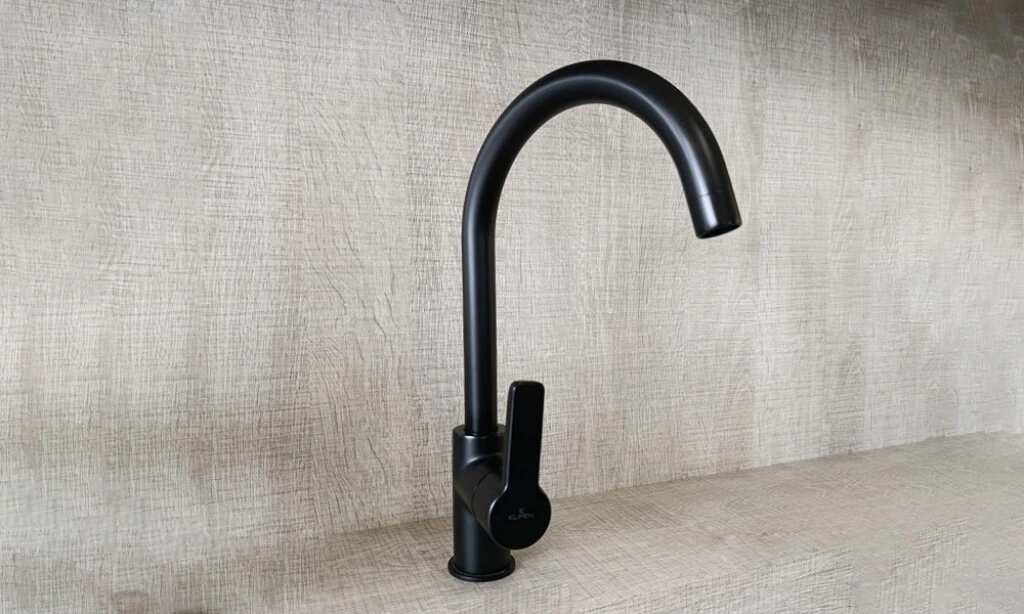 Grifería Para Cocina Klipen Cisne Kl1496