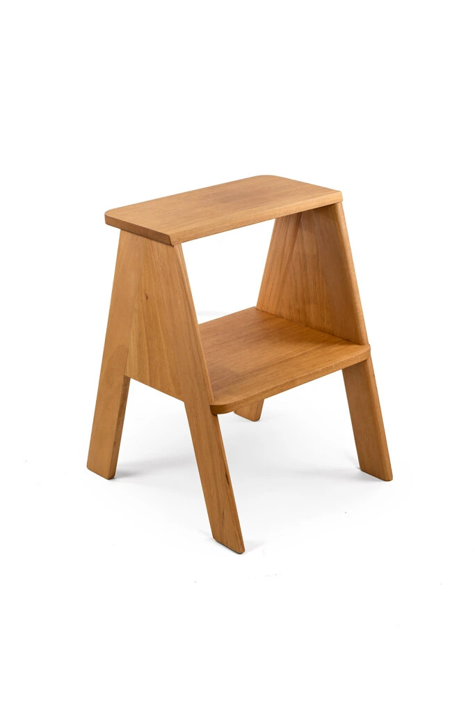 Scale - MESA LATERAL SCALE IN NATURA 49X51X62H CM (UNIDAD)