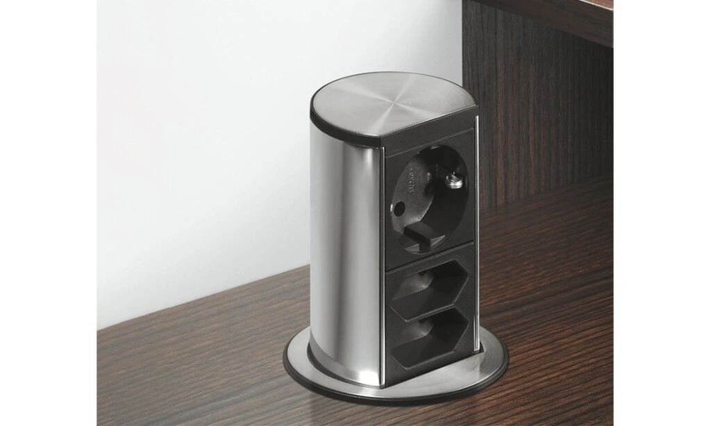 Enchufe Oculto Push 822.92.920