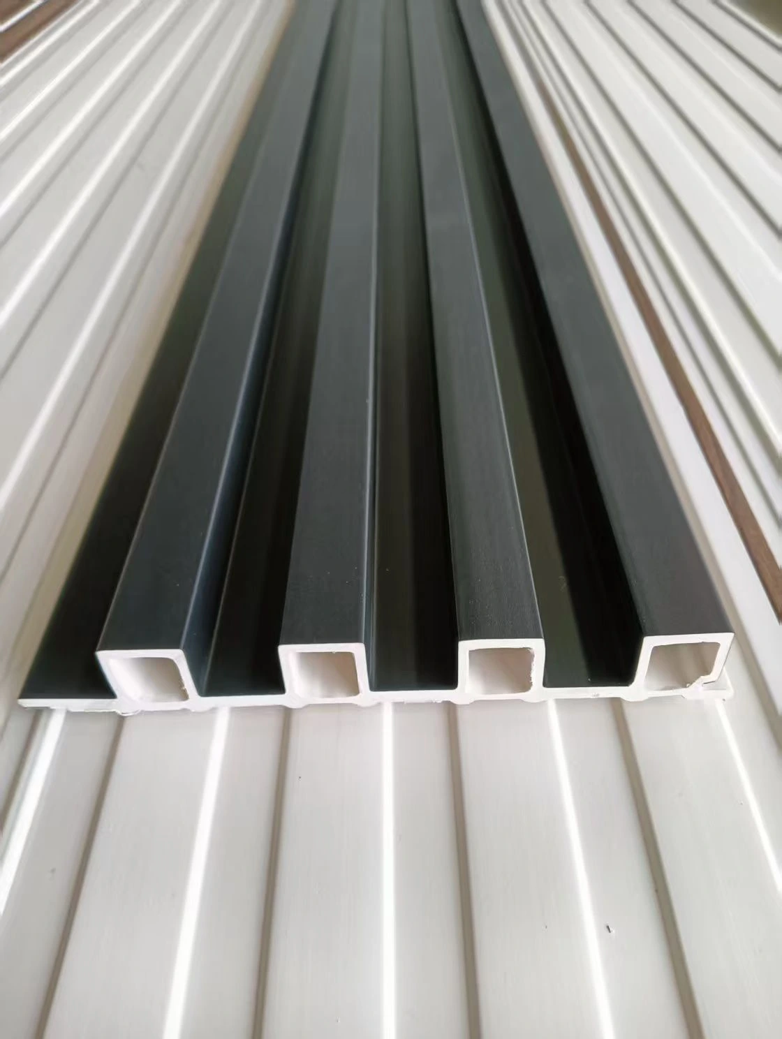 Panel WPC interior Negra