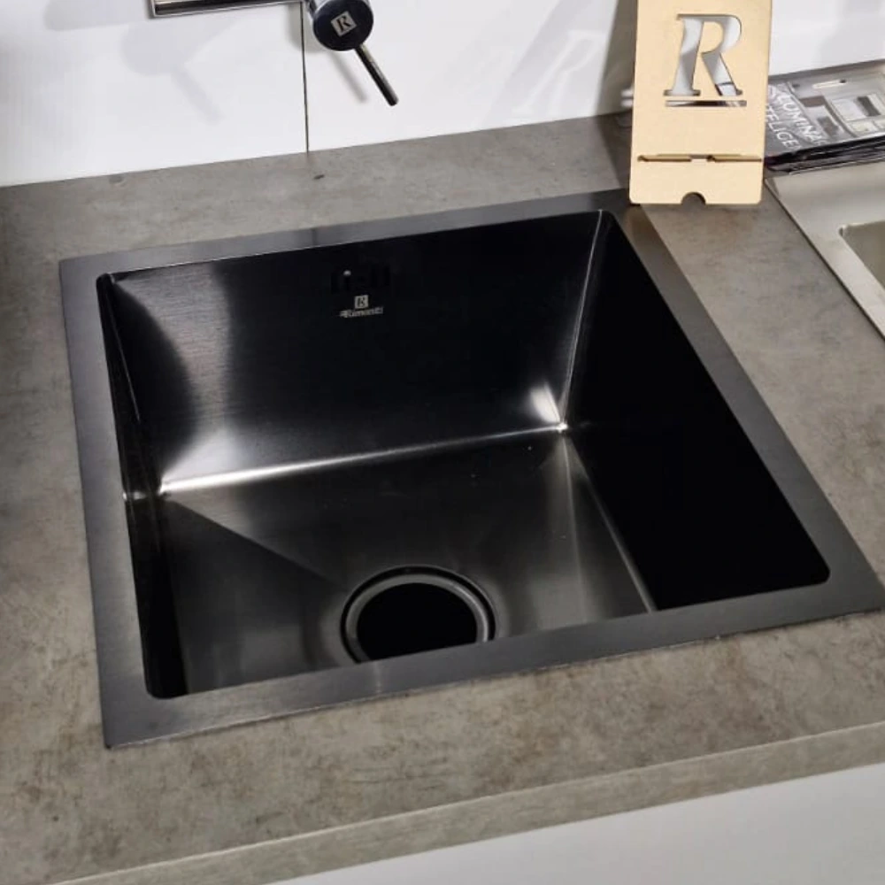 53610 – Pileta Simple Negra  Cuadrada 44 x 44 x 22 cm Acero 304 Sobreponer