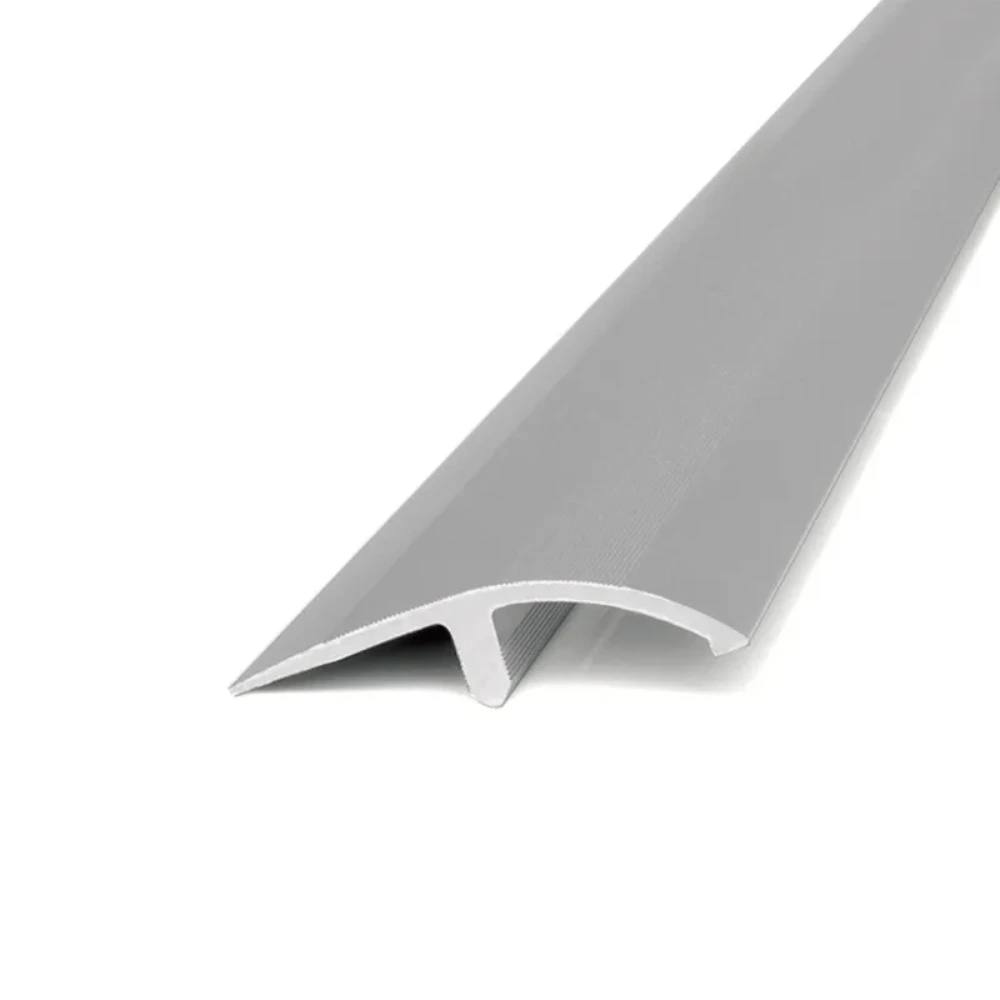 RG-2397 – TAPADESNIVEL PLOMO MATE 5,3 X 250 cm