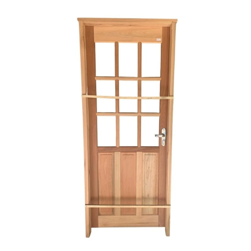 PUERTA COCINA 0,80 x 2 MT 9 VIDRIOS DE EUCALIPTO - IZQUIERDA