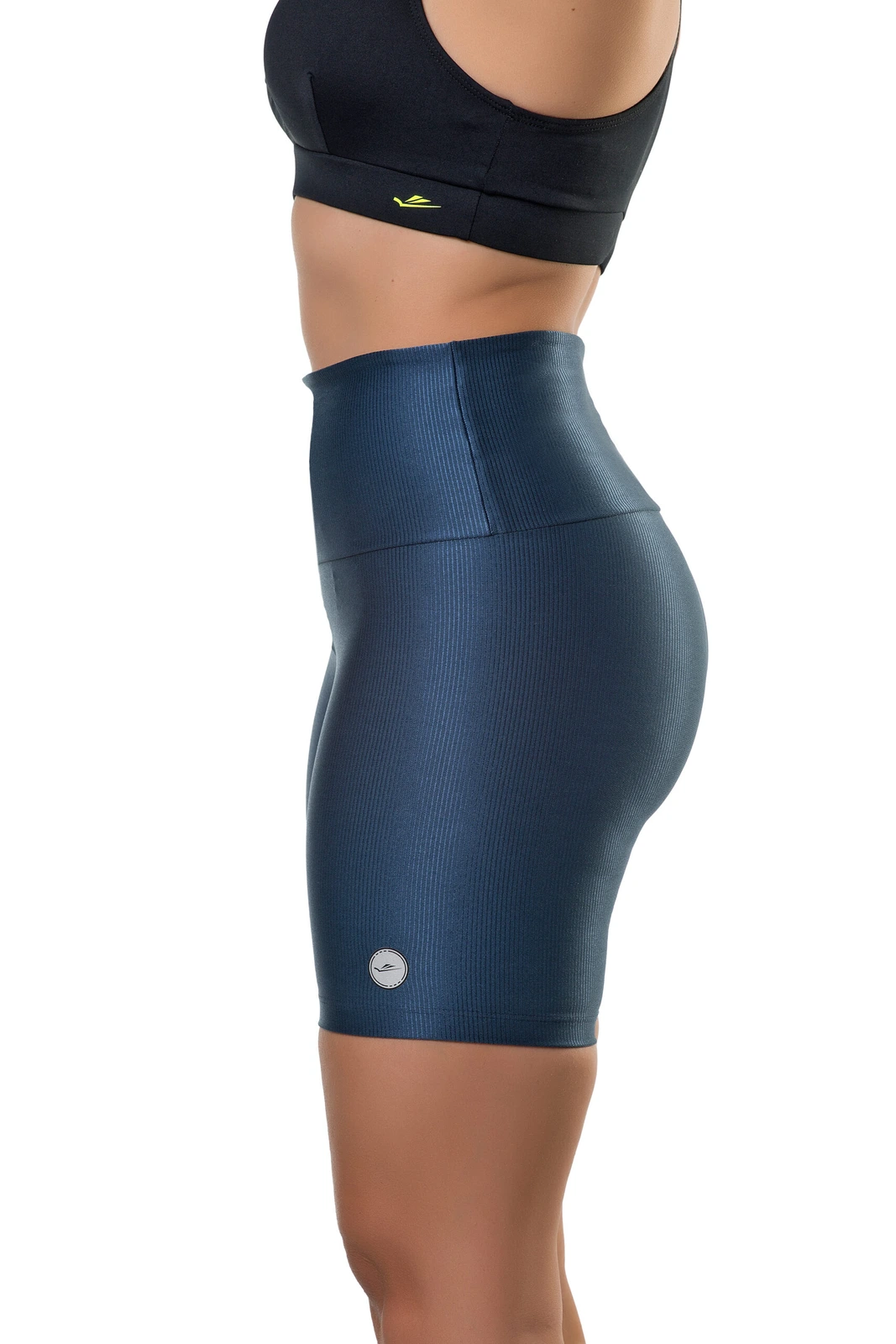 Calza Corta Dama Tiro Alto con Diseño Fitness UV50+ ELITE