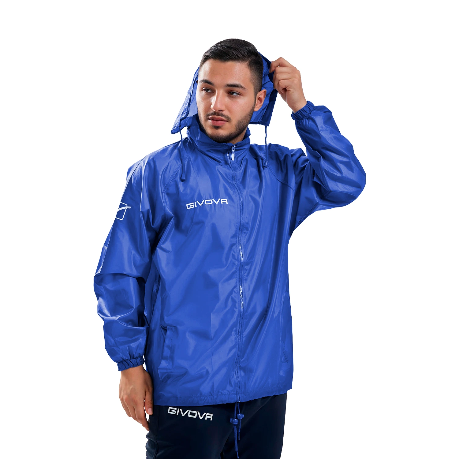 Campera Cortaviento Impermeable con Capucha Aerodinámica GIVOVA