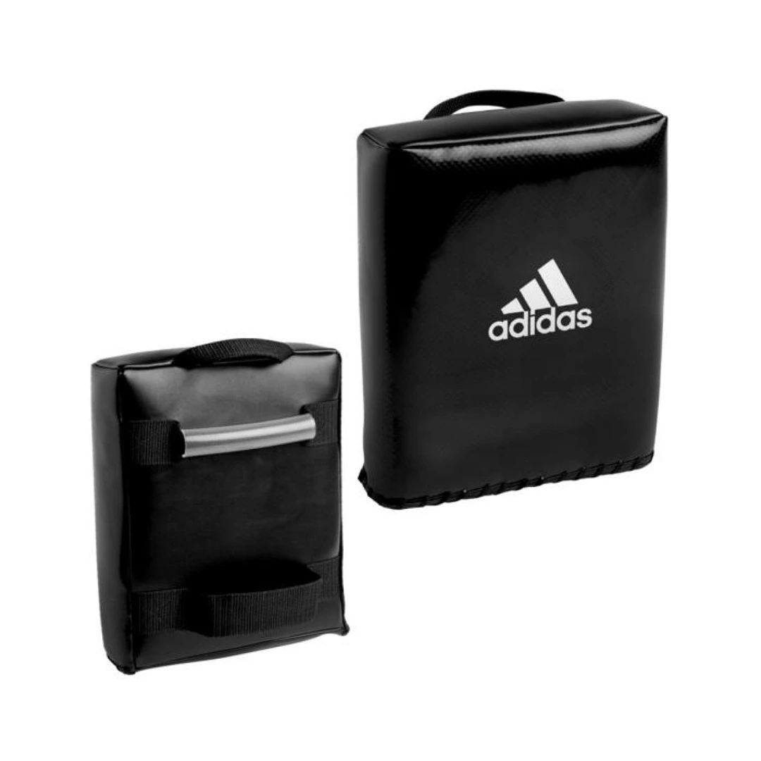 Escudo Cuadrado para Entrenamiento Adidas Negro 30 x 23 x 8 cm para Entrenamiento de Patadas Kickboxing Muay Thai MMA