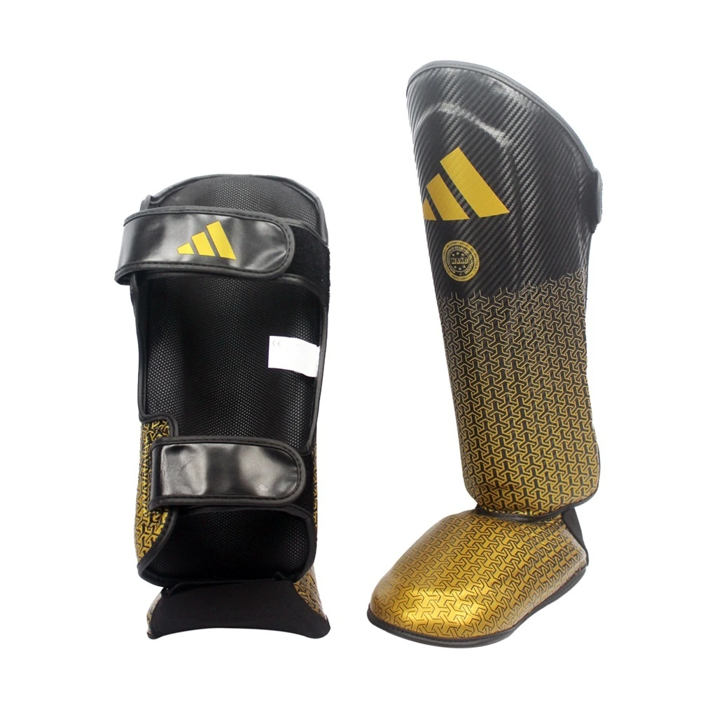 Espinillera Adidas Pro Kickboxing ADIKBSI300 Rojo/Dorado Cuero Sintetico Padding EVA para Competicion y Entrenamiento