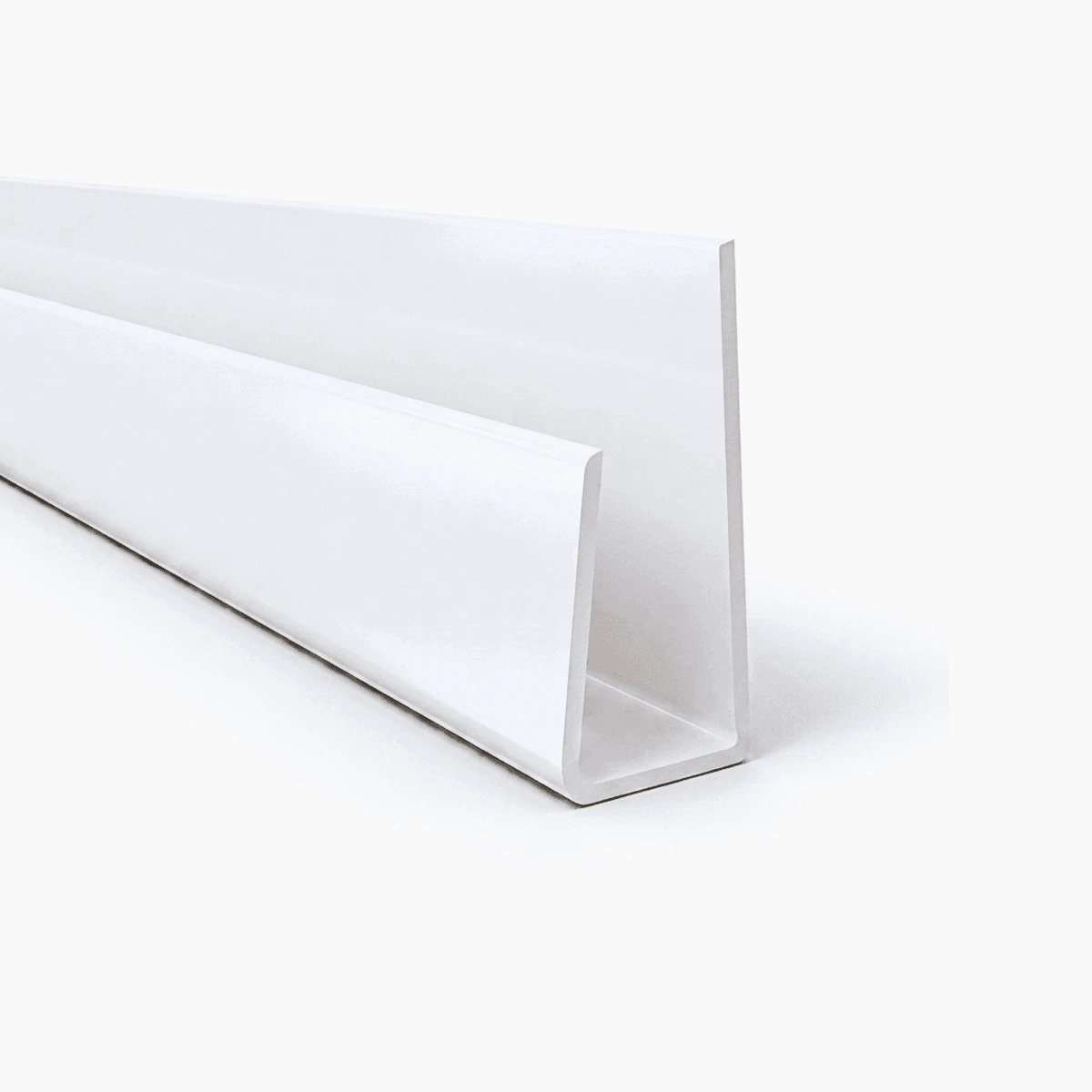 Perimetral U de PVC Blanco 6 m