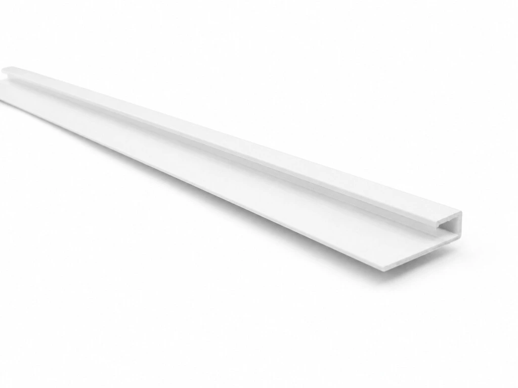 Perfil De Terminacion Para Placas de PVC Blanco Mate 3mm x 2.5mts